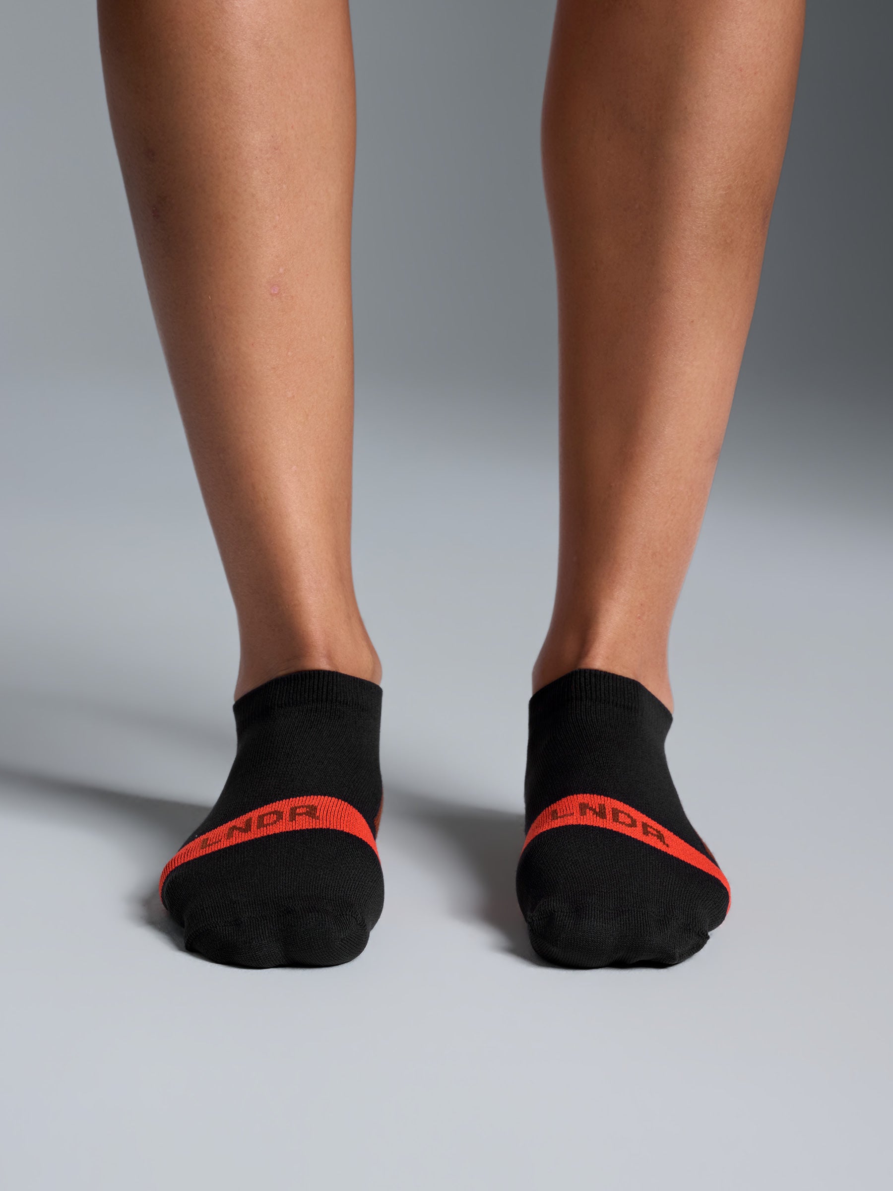 HUSTLE Sports Sock Black