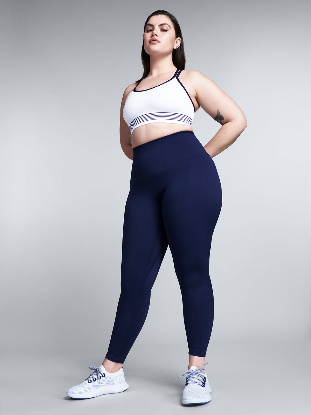 Womens blade white sports bra 10