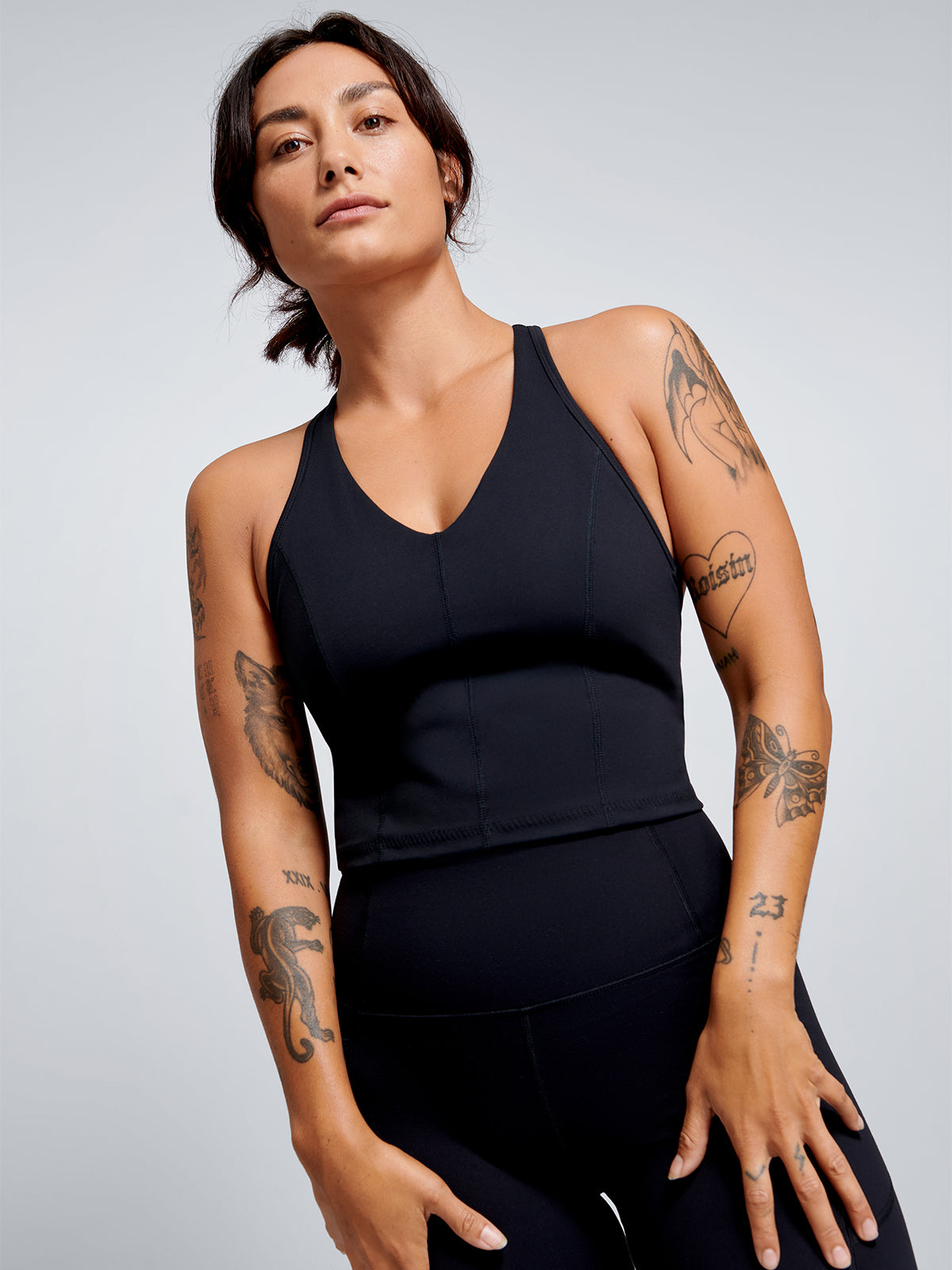 Womens femme fatale longline black sports bra 1