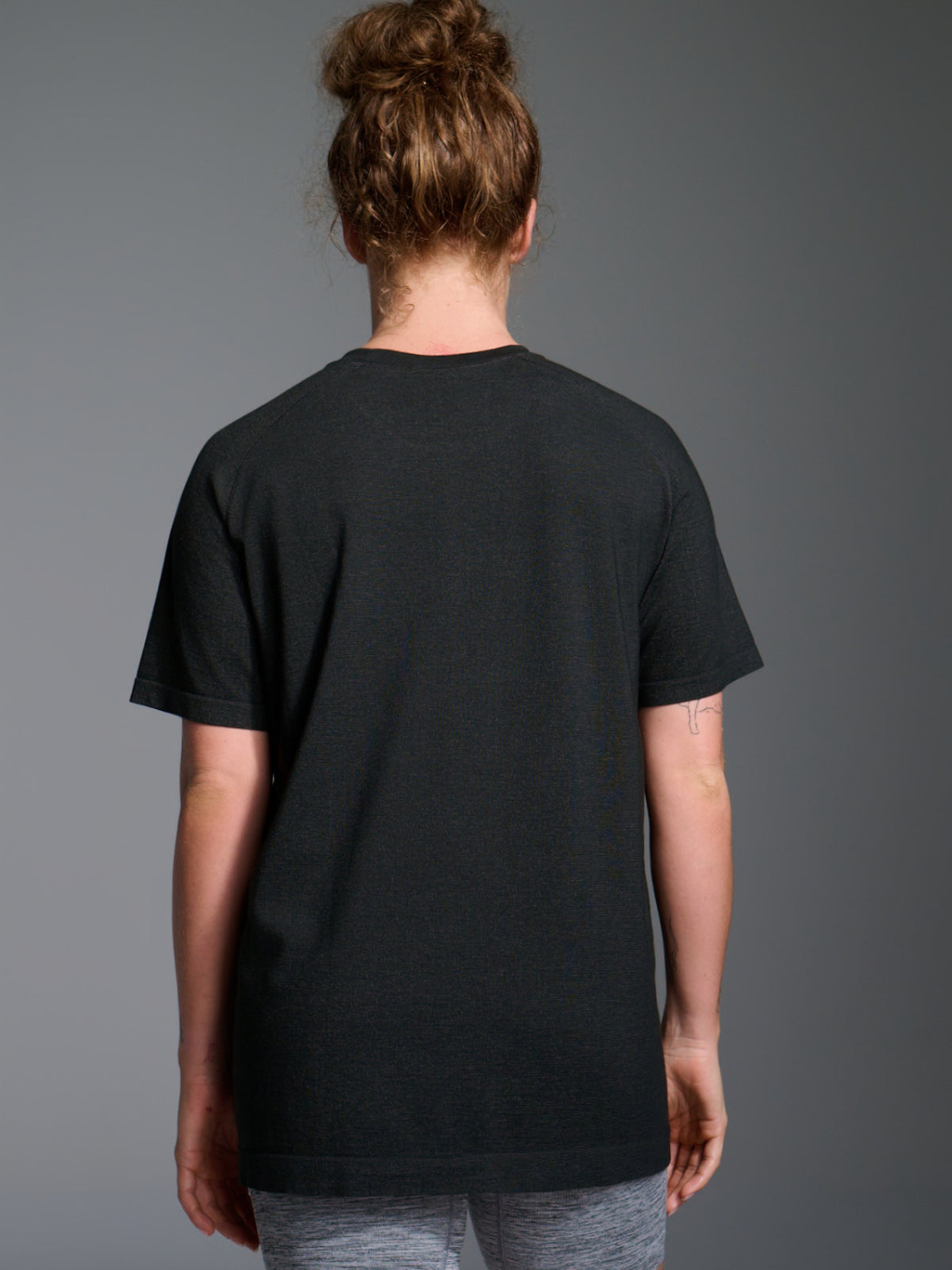 Unisex here today short sleeve faded black tee 4