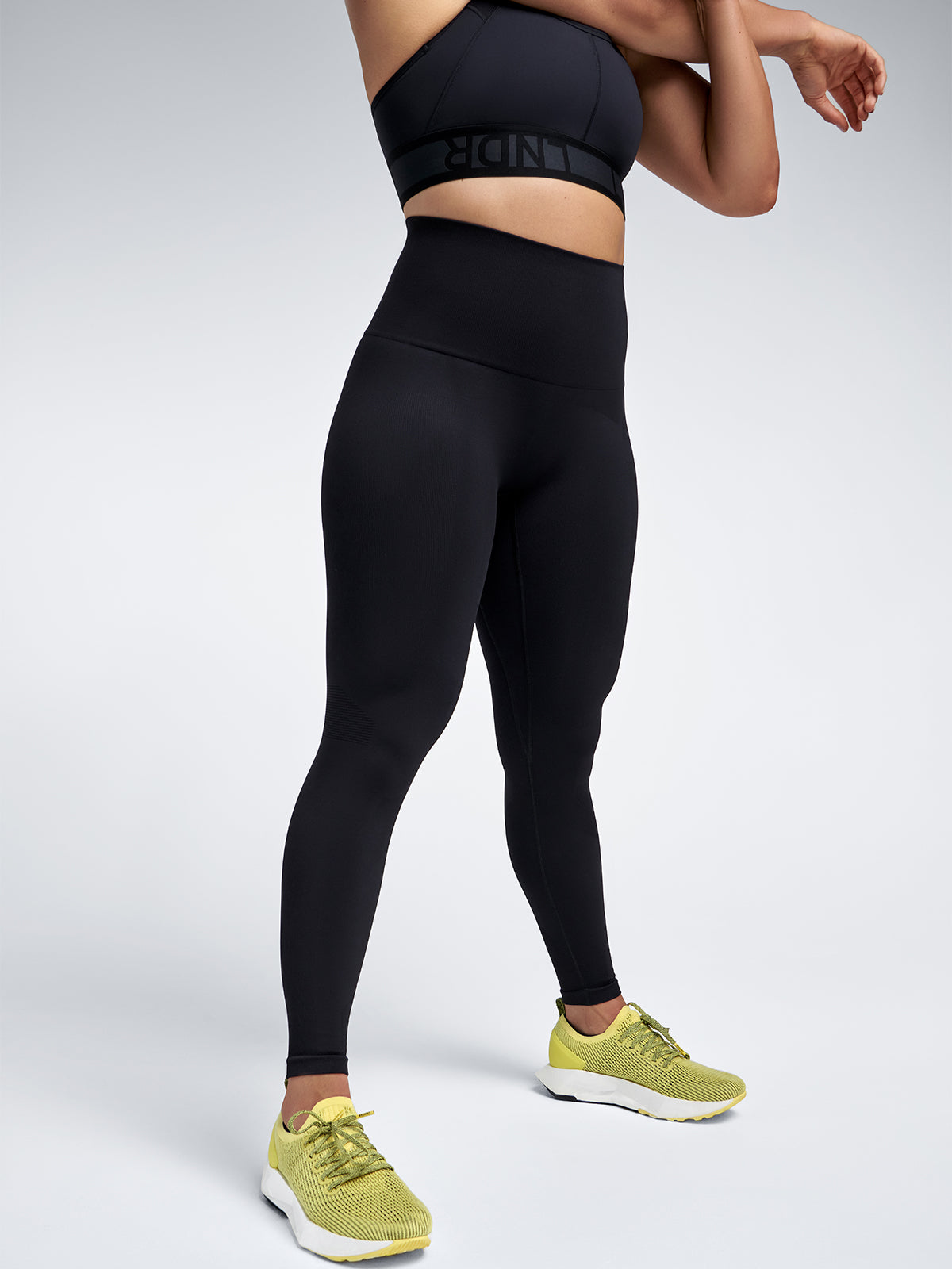 Women's running leggings with body-sculpting (XS to 5XL - Large size) -  black - Decathlon