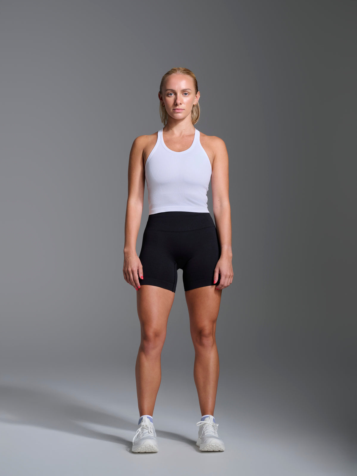 CROPPED MUSCLE TANK (RECYCLED) White