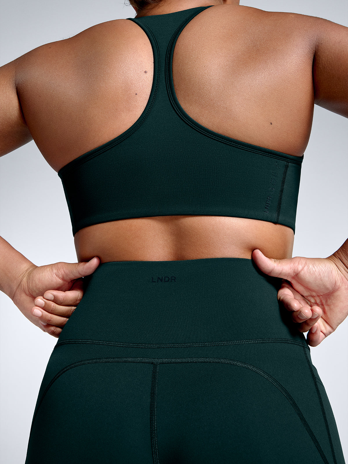 FEMME FATALE Sports Bra Dark Green