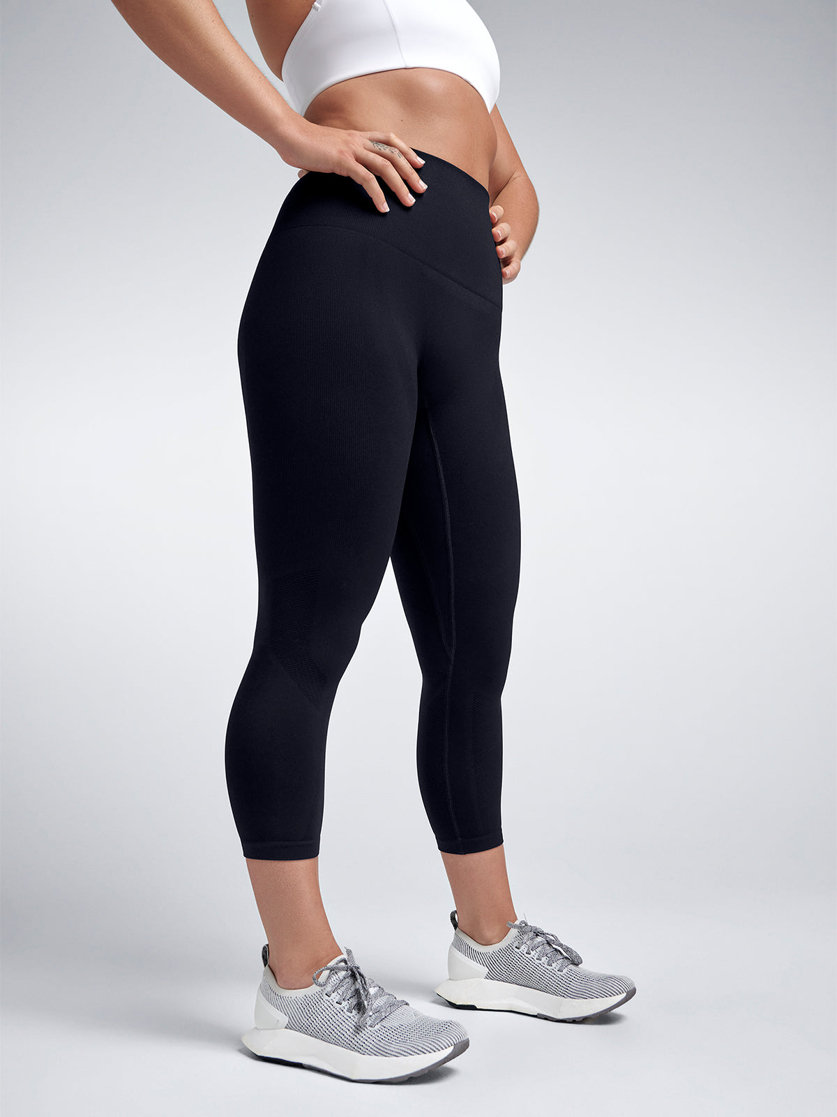 CnlanRow Womens Black Sport Leggings Pants Ultra Stretch Knit Soft Ankle  Length Regular : Buy Online at Best Price in KSA - Souq is now :  Fashion