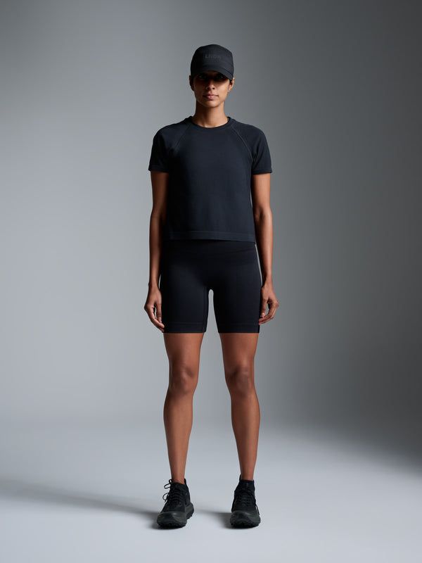 Lakshmi wears size XS-S is 5' 4" - Underband 72cm, Bust 79cm, Waist 68cm, Hips 94cm